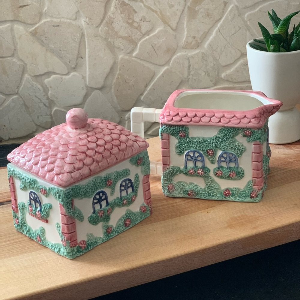 AVON | Set of 2 | Country Cottage Cream & Sugar
